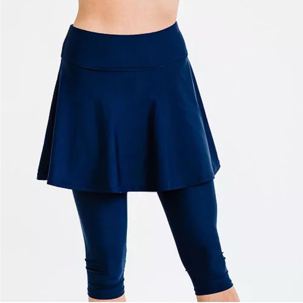 Brand New Women's Flared Swim Skort With Capri Leggings, Navy, Size XL, NWT